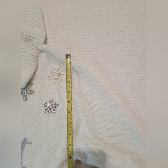 Let It Snow Sweater with Faux Fur Cuffs - Picture 12 of 14